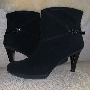 Stuart Weitzman Black A408527 Booties
